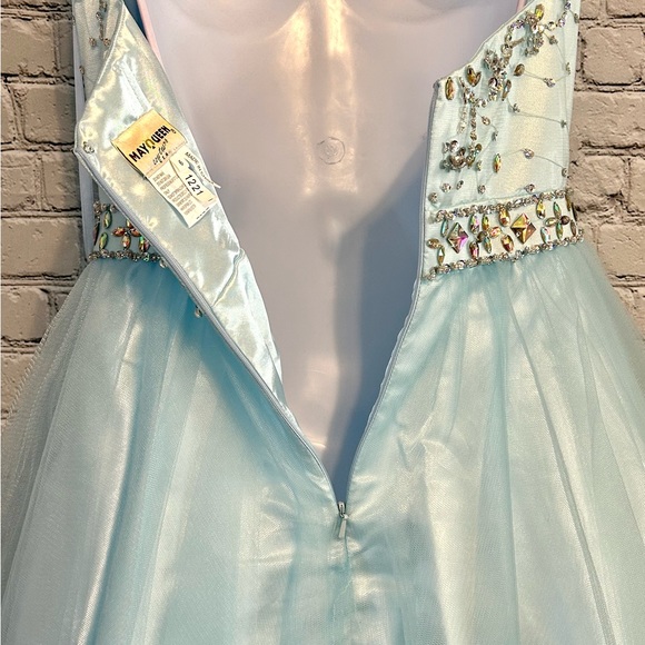 NWT Blue Beaded Illusion Tulle Prom / Formal / Cocktail Dress- Sz 6 - Picture 12 of 15